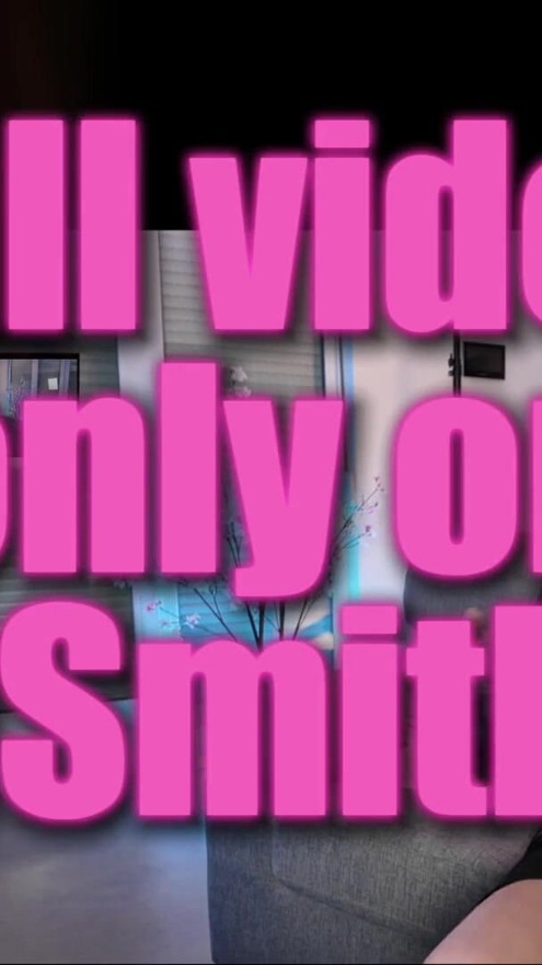 Hot MILF Jeny Smith hired a tutor to practice her English, but she ended up masturbating in front of him on webcam! | Clip 2