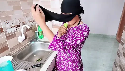 Big Cucumber in tight pussy Desi bhabi bed room secret
