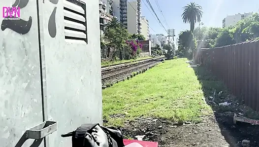 Sexo en pblico, rompindole el culo si cewek una putita argentina ft divinamaruuu