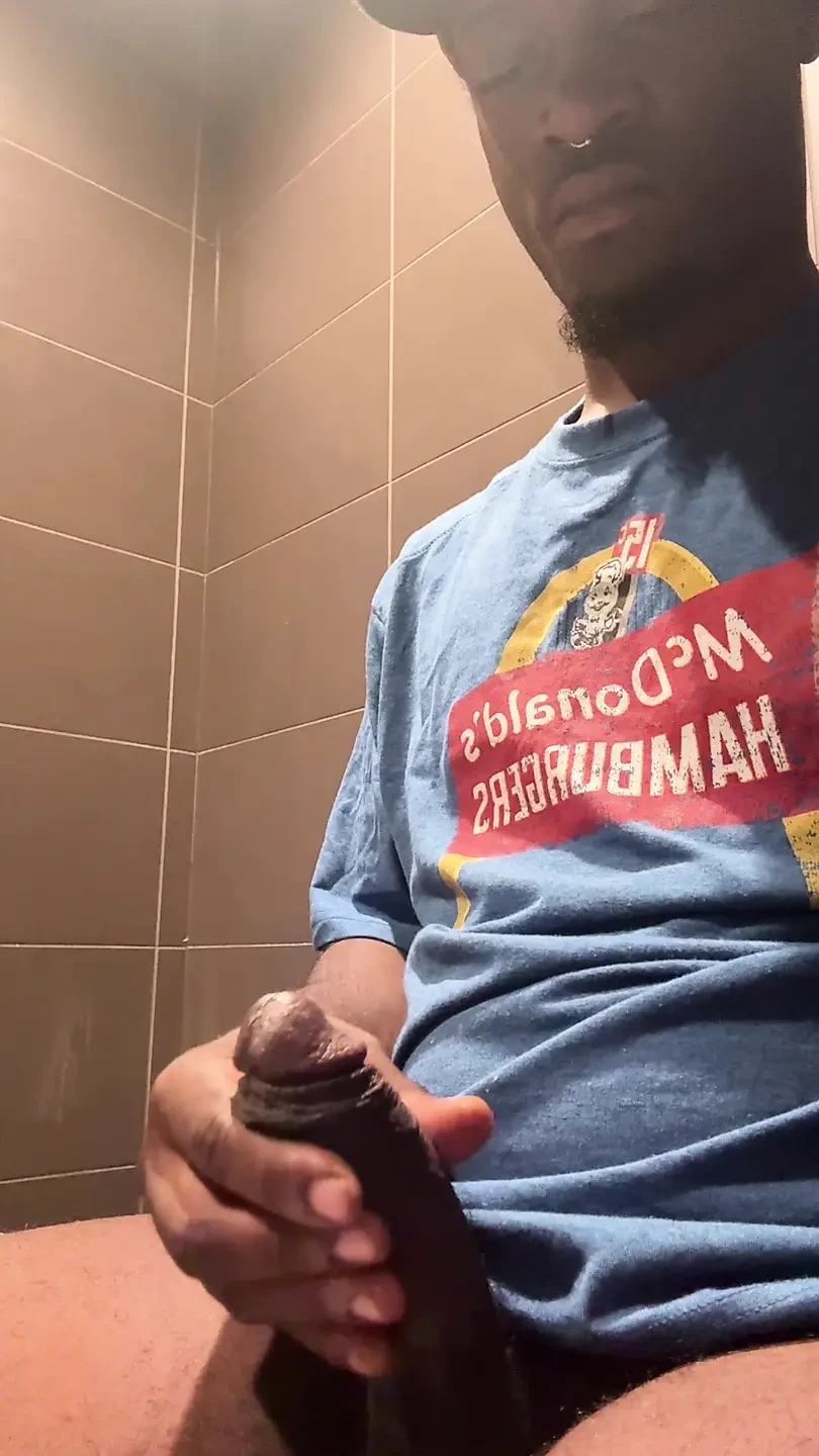 Napali smo ASF na poslu i upravo sam morao da pustim debelo debelo kremasto svršavanje