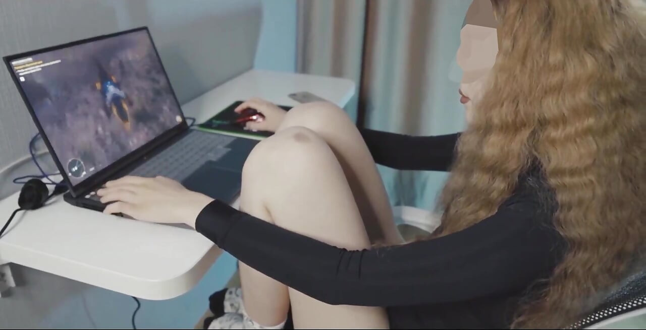 18yo Cute Curly Neighbor - Pussy Lick, Doggy Fuck & Cum in Mouth