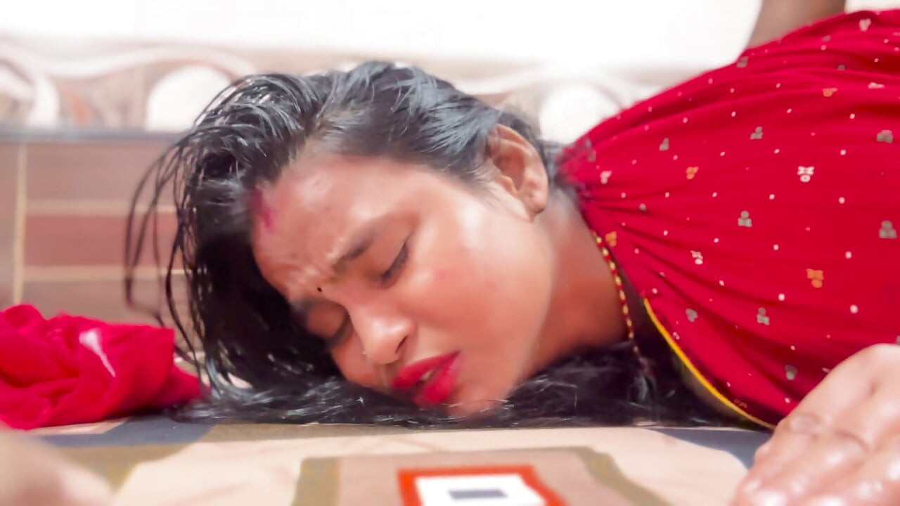 Hot Desi Wife Hardcore Sex with Husband Full Night Passion