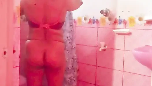 A Bangladeshi-Bihari woman is engaging in romantic sex inside the bathroom while bathing.