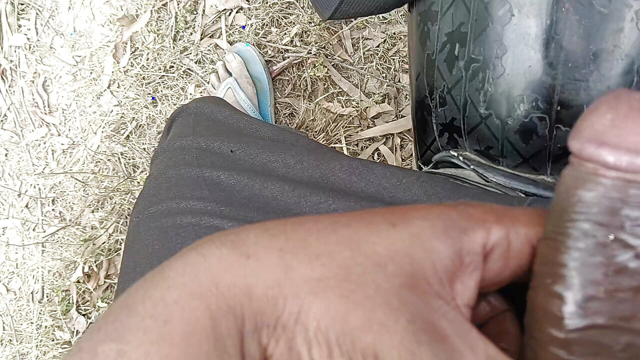 Meri gand ki chudai mere land ka Mal nikaalte hue