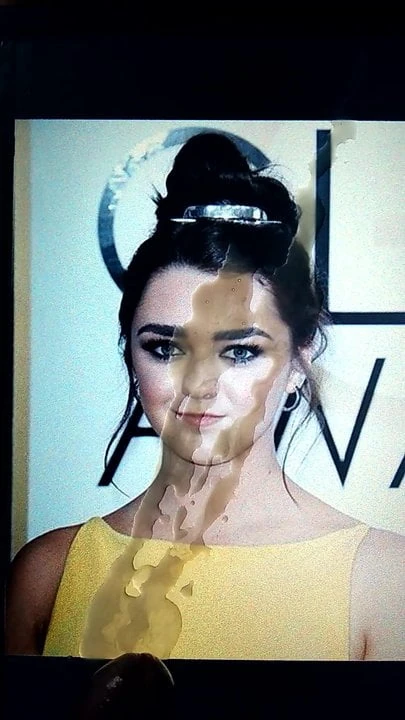 Maisie Williams CumTribute