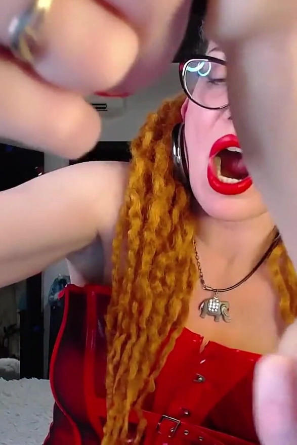CBT JOI Μακρύ κόκκινο Nails.Mp4
