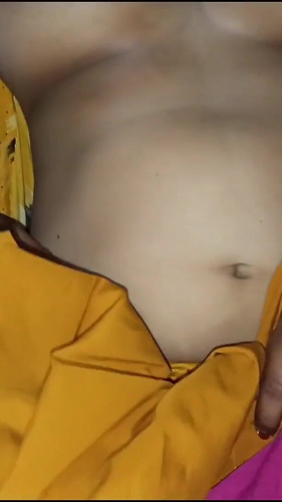 Dicker arsch, bhabhi, abspritzen in muschi und schöner creamepi | Clip 1