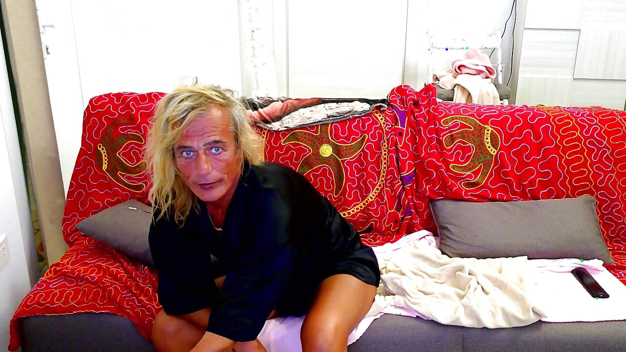 Latest Live Sex Show on Stripchat, Gigi and Dave, Shemale and Man Couple, POV, Behind the Scene, Webcam Sex, 2025-05-28 Ep6
