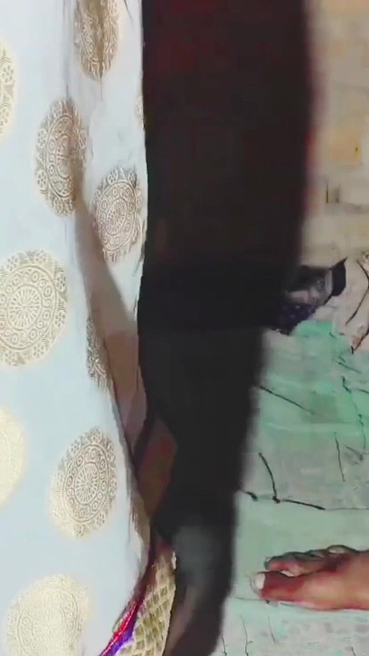 Episk ögonblick från "Ägaren fångade den bengaliska arbets mostern i huset och skingrade henne hårt. Tamil Nadu styvmamma hårt av styvson"