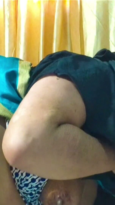 Segundo vídeo de lição Bangladeshi Sadiaxxx20 vídeo de sexo bonito e agradável | Clip 1