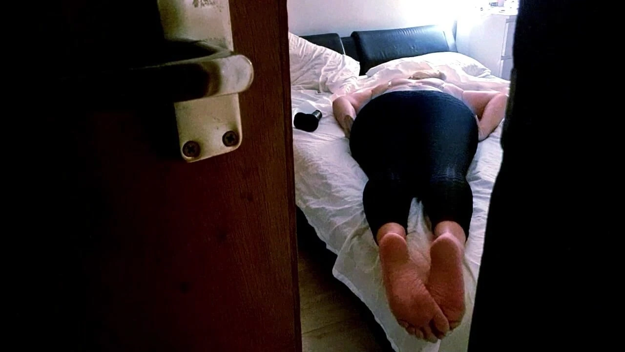 Me encanta estar en Leggins y alguien me ayuda a quitarlos y hacer lo que quieran