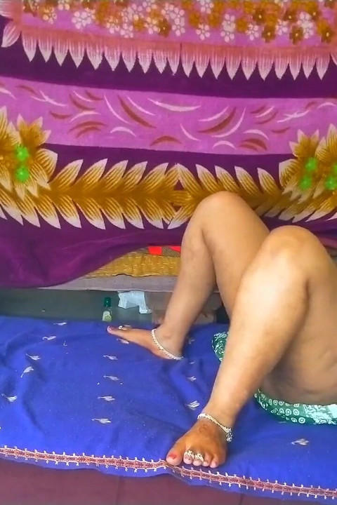 Caught Step Sister Fingering and Then Fucked Her Thoroughly