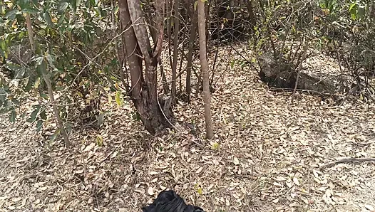 Outdoor unexpected hot romance with fuck