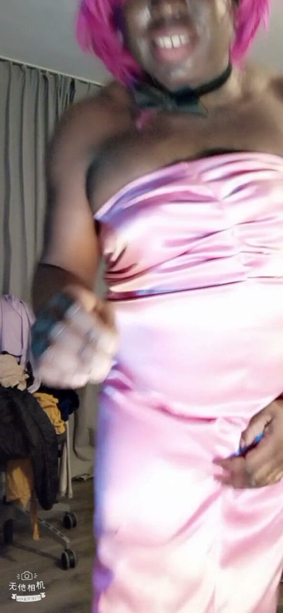 Anoniema škola - sexy femboyish crossdressing | Klipy 1
