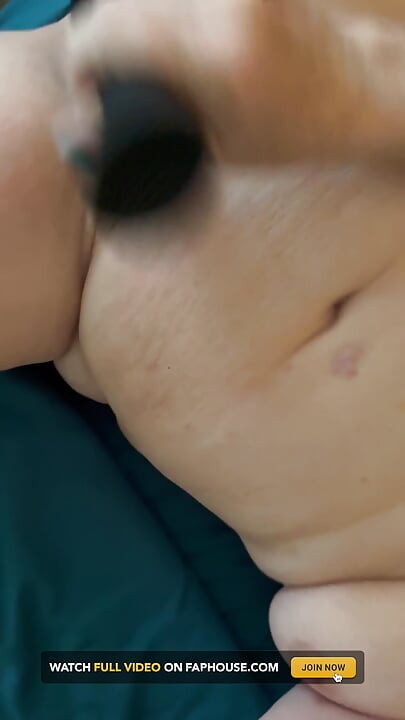 Wife Gets off on Mutual Masturbation