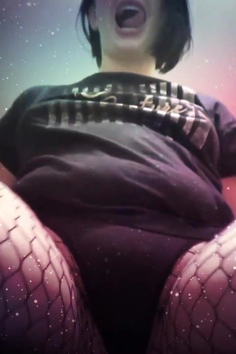 You are weak for my feet in fishnets JOI
