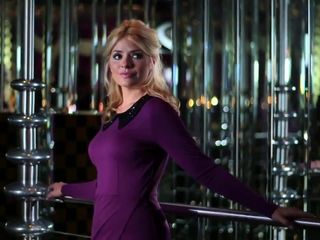 Holly Willoughby, Sammlung 2013 des Winters sehr