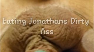 Den verschwitzten Arsch von Jonathan essen