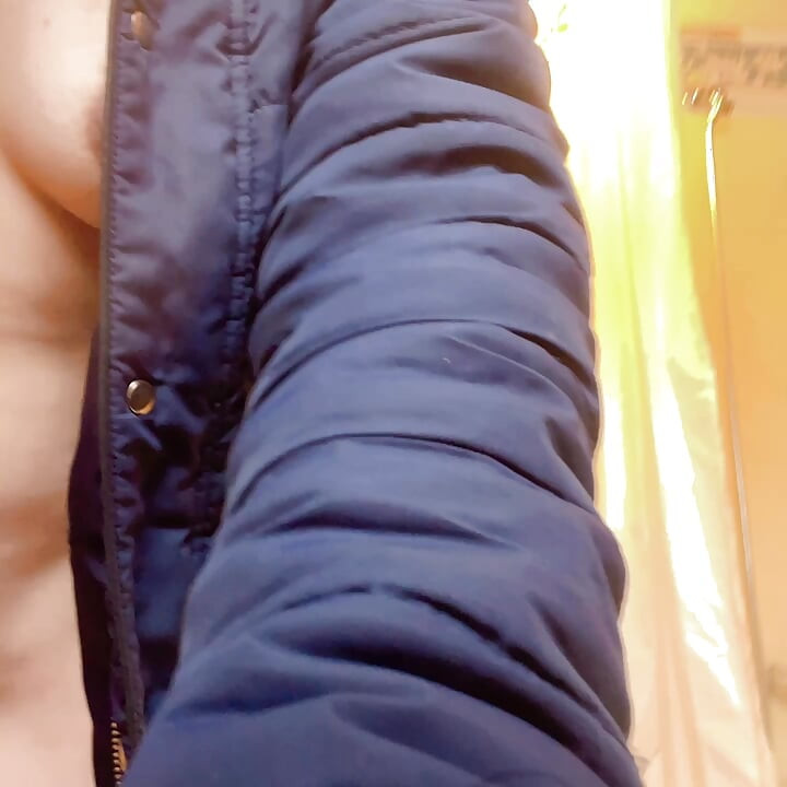Hana nemůže čekat, až půjde čůrat na záchod