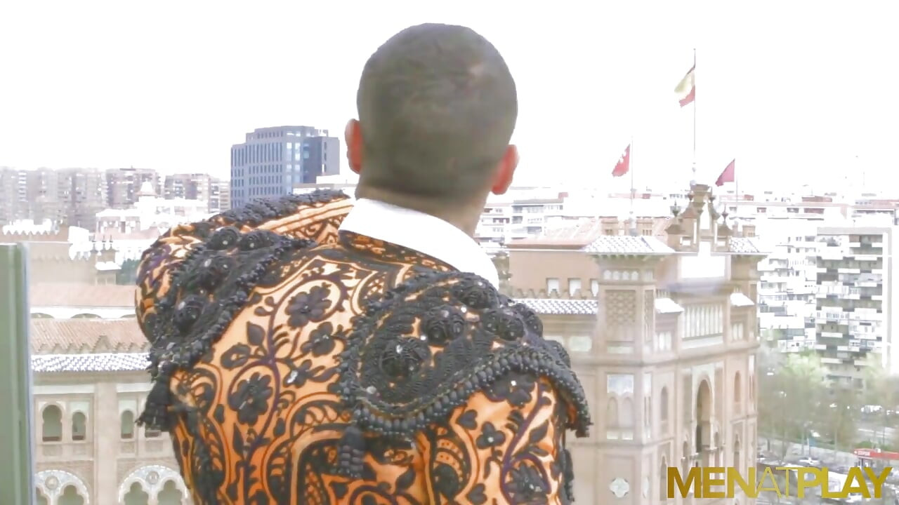 MENATPLAY - Bull fighter Denis Vega anal fucked by businessman