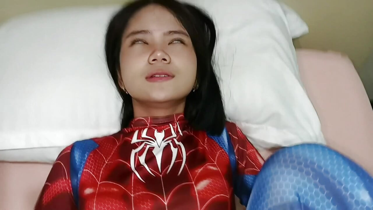 ヒーローズ・コライド - ピーター・ファッカーがスパイダーガールとセックスした