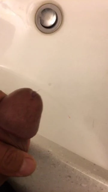Spraying in the sink