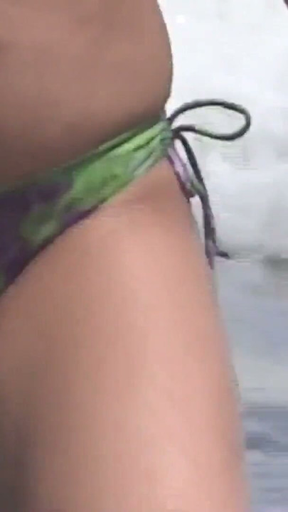 My mature wife shows off and enjoys the beach with her lover | Clip 1