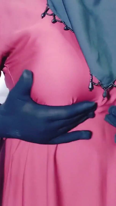Pakisthani Kashmiri Girl with Boyfriend Bedroom Video by | Clip 2