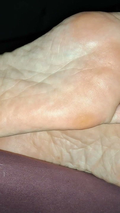 My girlfriend teasing me with her feet 3 | Clip 1