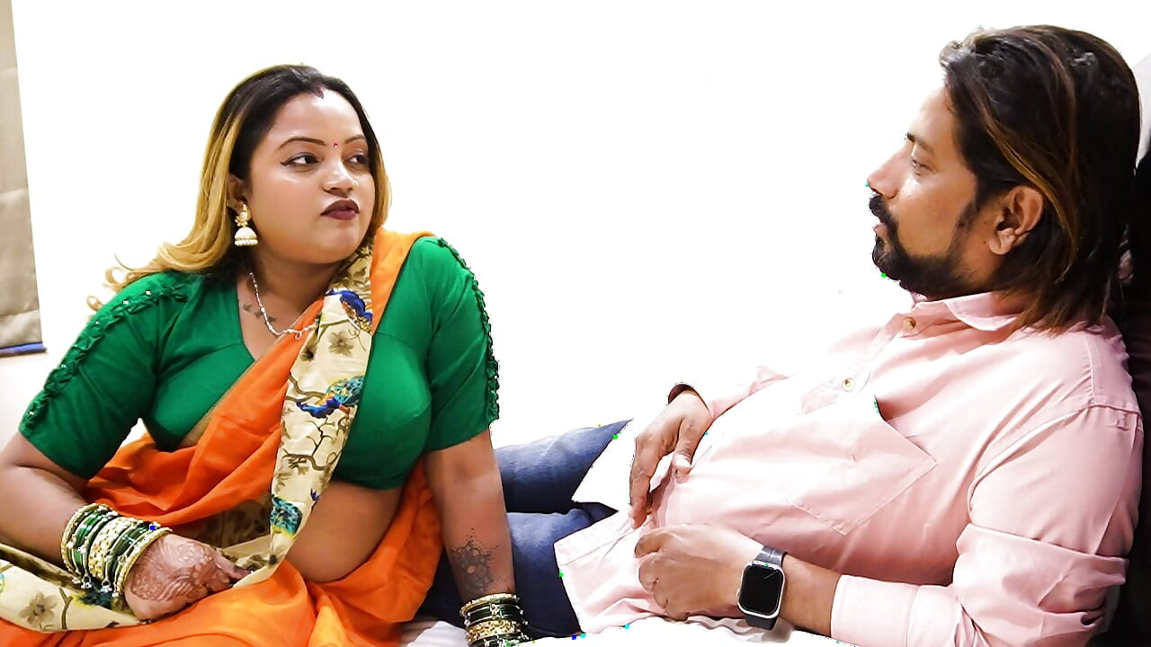 EXTRA  AFFAIR WITH SEXY BHABI, INDIAN DESI SEXY BHABI HARDCORE SEX
