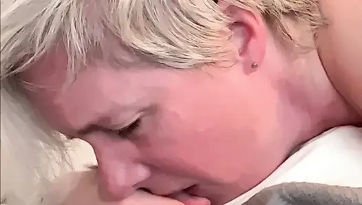 Horny MILF Can't Resist A Good Fucking