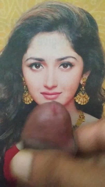 Sayyeshaa saigal又来了