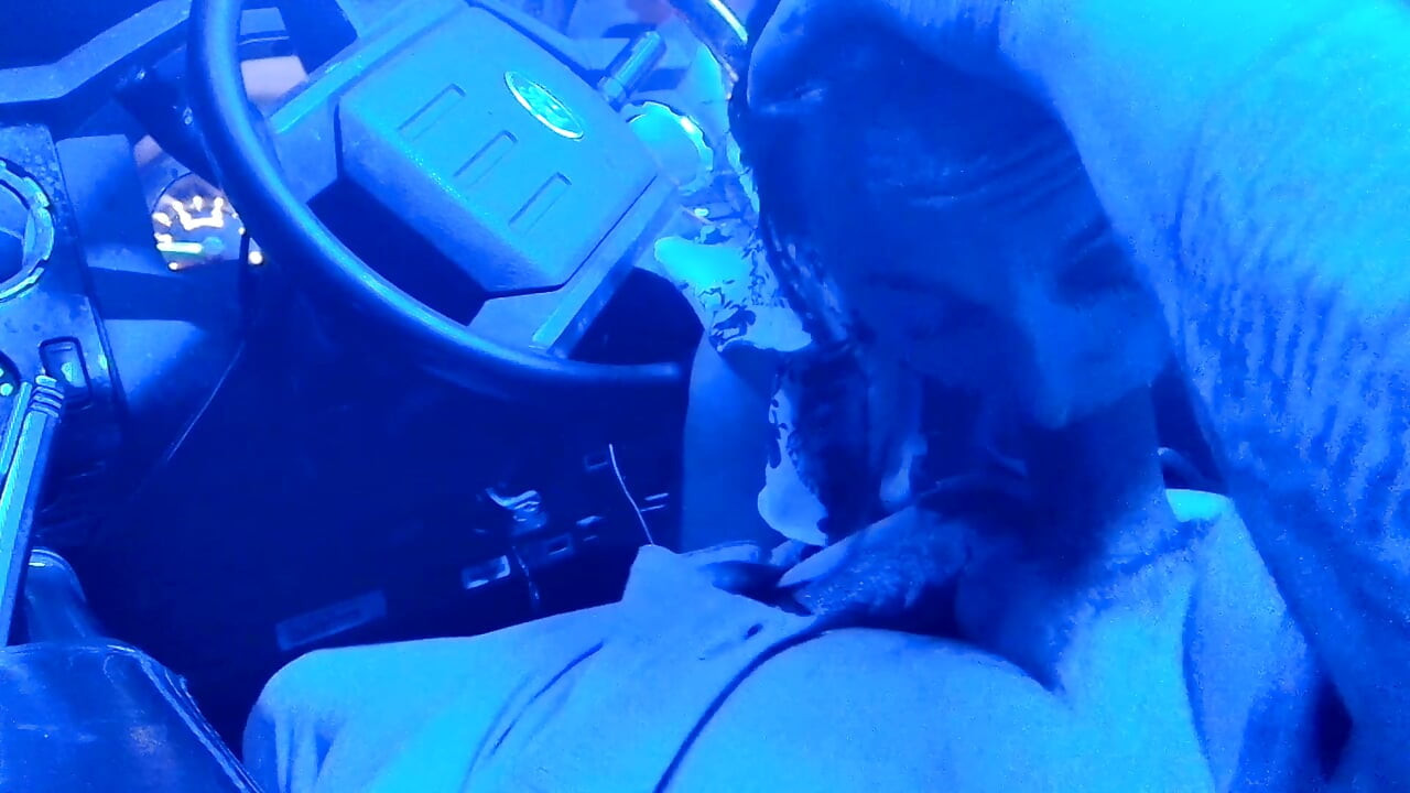 Pijpen in mijn vrachtwagen, klaarkomen in de mond