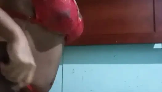 Aku kembali! Selamat Hari Valentine