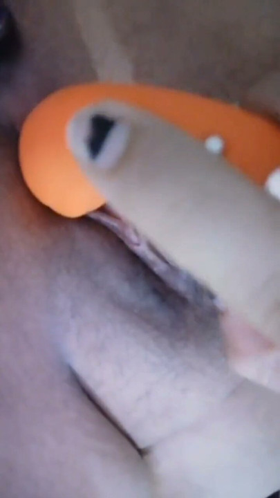 Do you want to see how I masturbate? Would you like to suck it or put it in? Female orgasm..I will talk dirty to you in Spanish | Clip 2