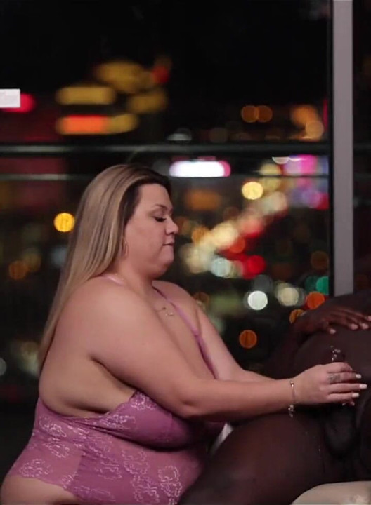 HandJob in Vegas with BBC