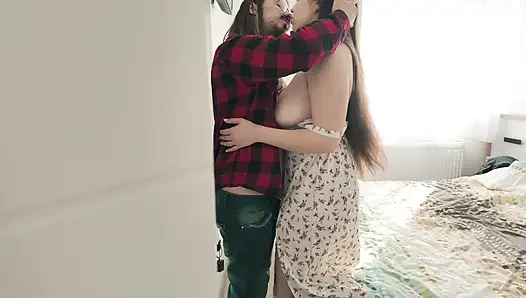 StepSister films a Blog about how StepBrother is having Sex with a Girl and ends up in a Threesome with them