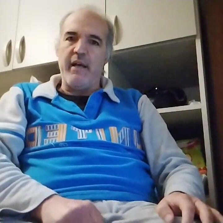 Aapko hard bakvas pasnd hai!