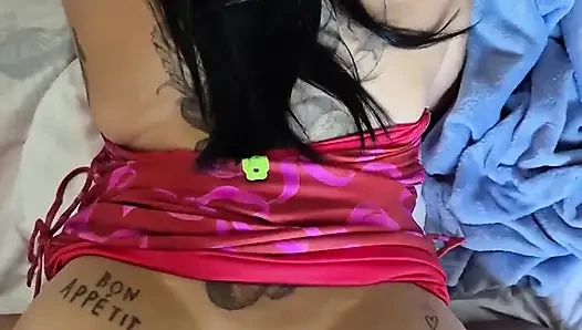 My Slutty Girlfriend, so in Love, Lets Me Eat Her Asshole Without Complaining and Cum Inside!