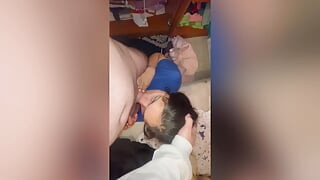 Une Belle-fille Suce Ma Bite Avec Convoitise