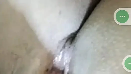 Jede nacht machen wir für unseren befriedigten video-sexanruf