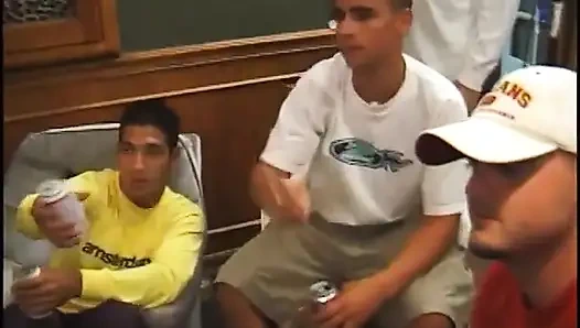 Innocent gameplay turns to randy threesome