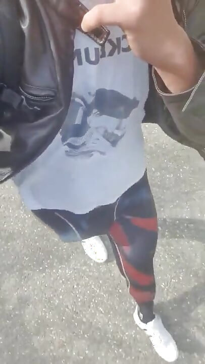 Slutboyben cam4 सेक्सी मंडरा रही लड़की ताकाझांकी करने वाली की दिखावटी