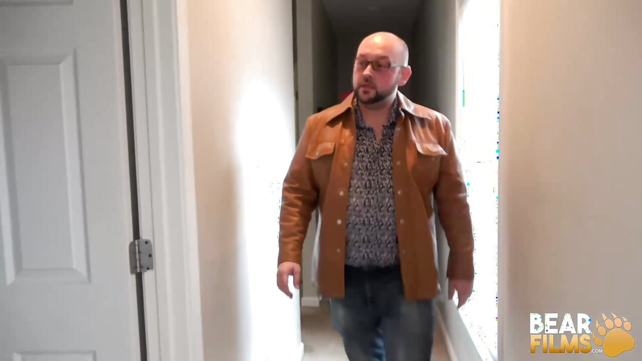 Bearfilms dövmeli skott locke jack jaxsin'e seks tatmini veriyor