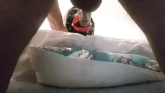 Laura ağzı açık dudaklı ve kapüşonlu laura 15 dakika boyunca boğazını siktiriyor