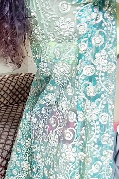 Frumoasă punjabi bhabhi futută foarte rău de iubit