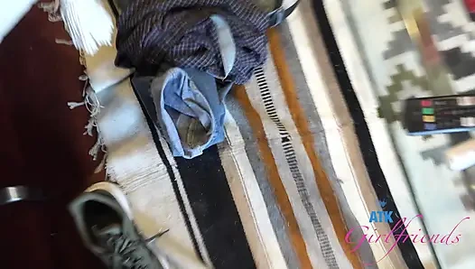 Dez will, dass du ihre nasse geile muschi vollgespritzt hast