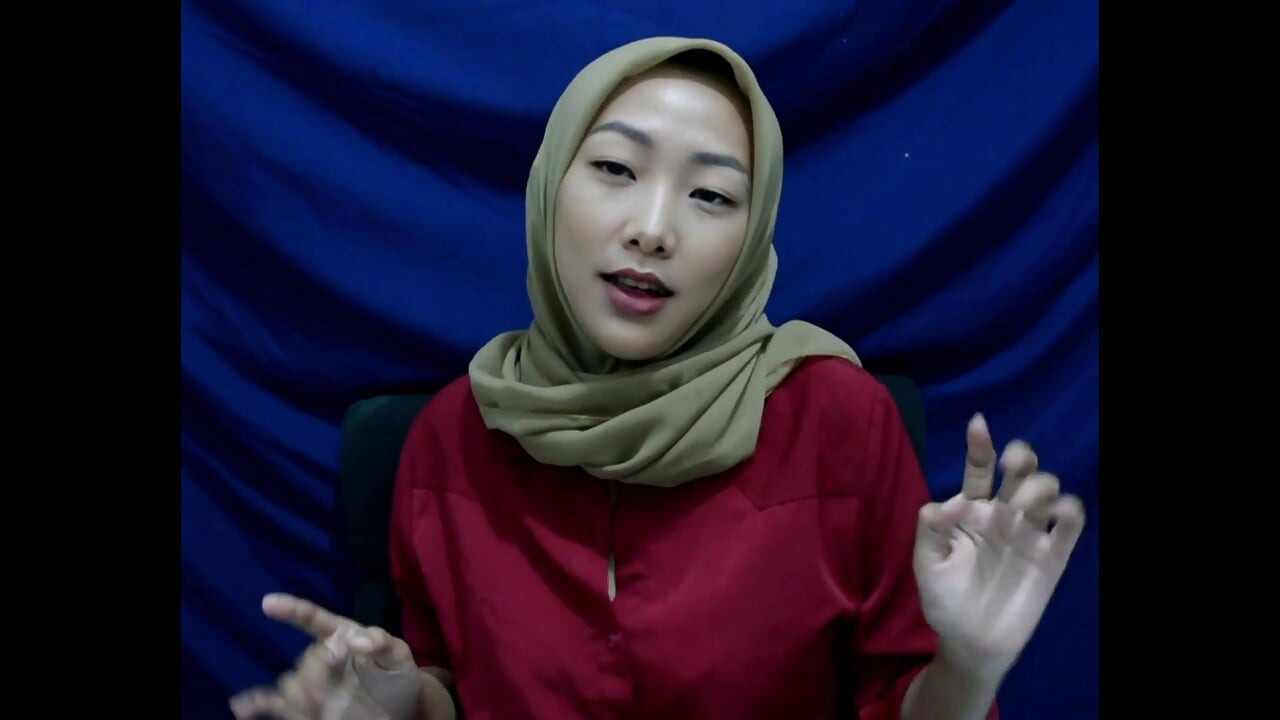 Hijab sexo se masturbando com vibrador