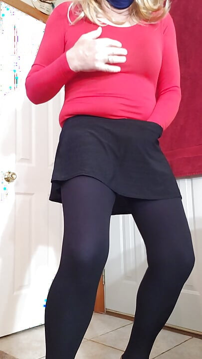 Gay Crossdresser tease in new outfit.