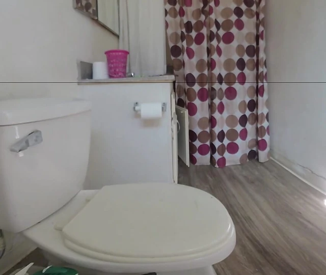 Lizzy Yum VR September 2025 Dilating Anal Bathing Masturbation #3
